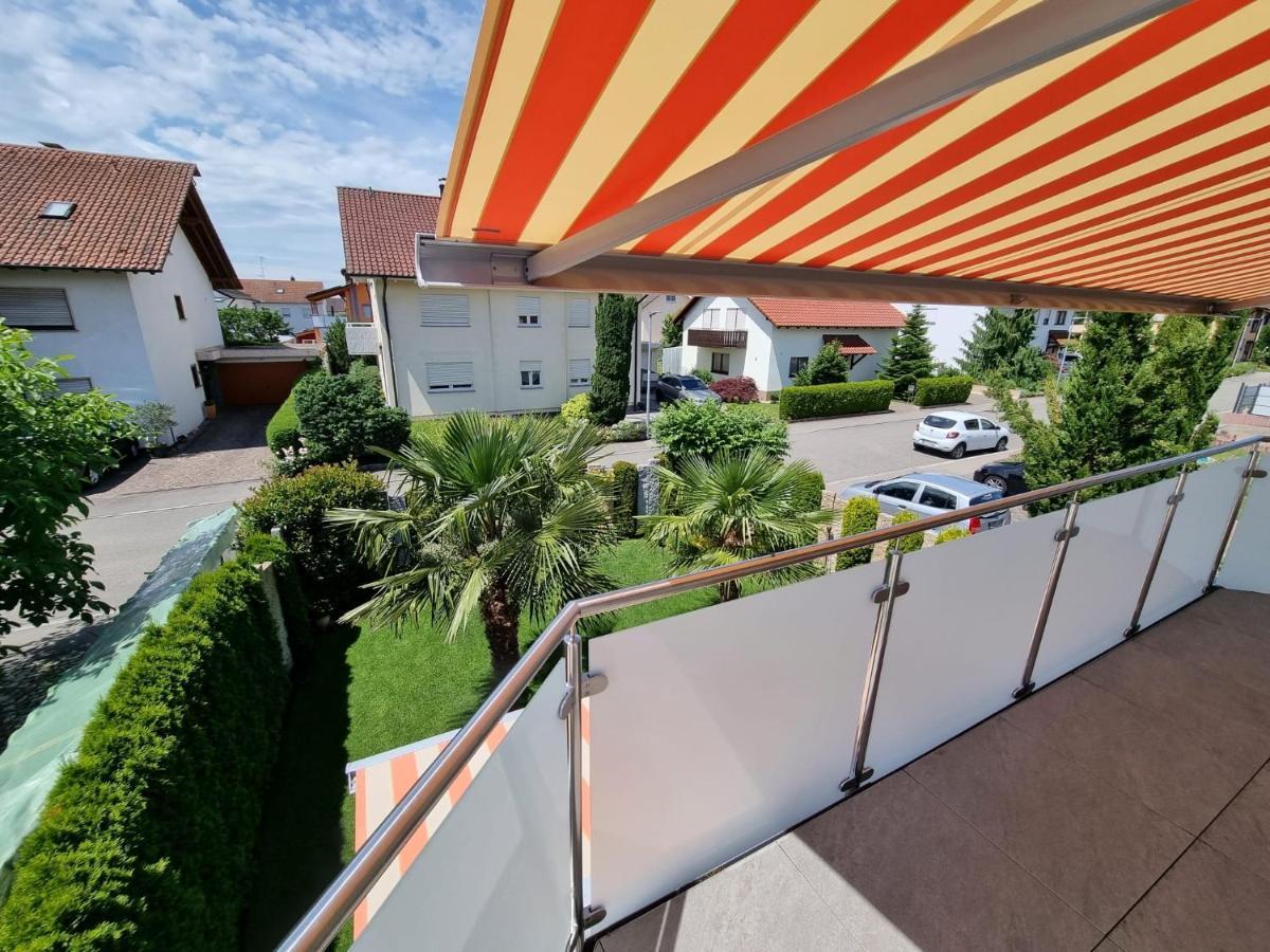 Elviras Apartment Зинген Стая снимка